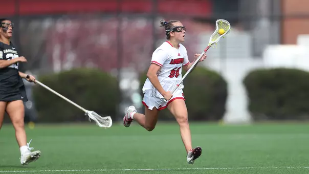 Avery Johnston with the ball vs. Vanderbilt