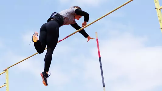Lydia Stuart pole vaults at the 2025 Jim Freeman/Clark Wood Invitational