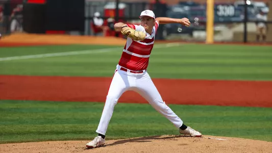 Ethan Eberle pitching against Stanford.