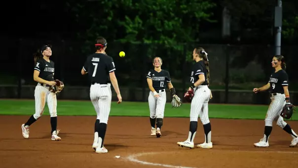 SB in-game meeting vs. Indiana