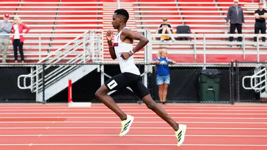 Elsingi Kipruto races the 5000m at the 2026 Jim Freeman/Clark Wood Invitational.