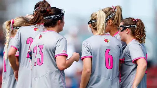 Lacrosse team huddle
