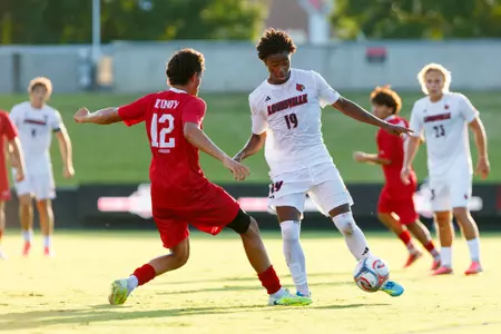 Nicholas Parham looks to pass during the game against IU Indy at the Dr. Mark and Cindy Lynn Stadium on August 20th, 2026.