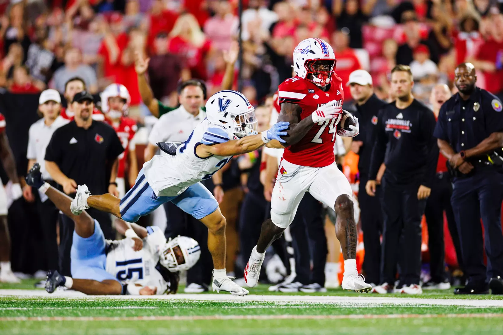 Marquise Davis runs the ball during the game against Villanova at the L&N Stadium on September 11.