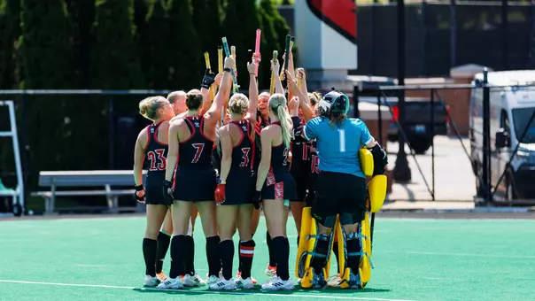 Field hockey huddle vs. Miami (Ohio)