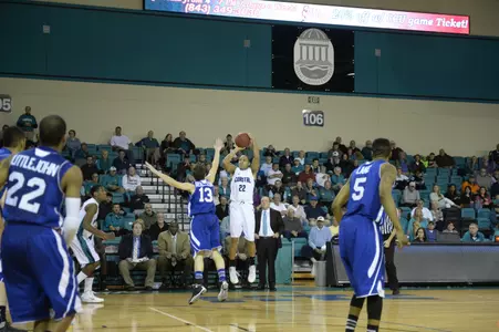 Freshman Elijah Wilson