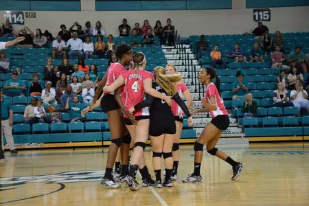 The Chants finished with 48 kills while holding USC to 27.