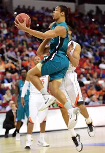 Warren Gillis is 27 points from 1,000