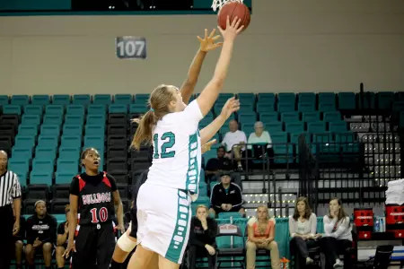 Megan Pittman went 3-of-5 from three