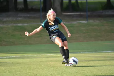 Sophomore Sam Patterson