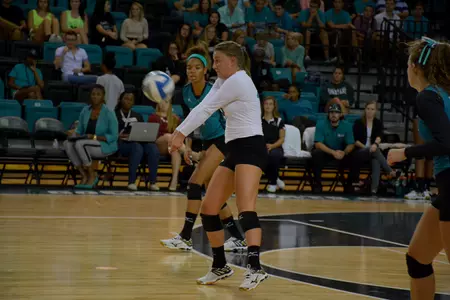 Freshman Carla Cahill led the match with 24 digs.