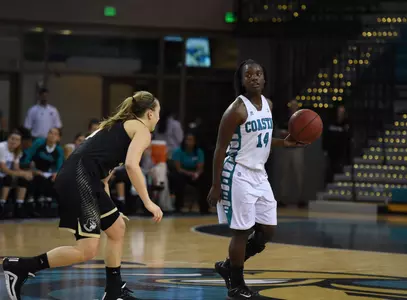 Ced Gibson is averaging 20.4 points over Coastal's last five games.