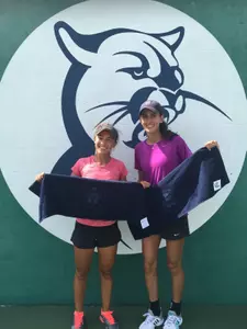 Rylie Cox (left) with partner Tiffany Hollebeck (right).