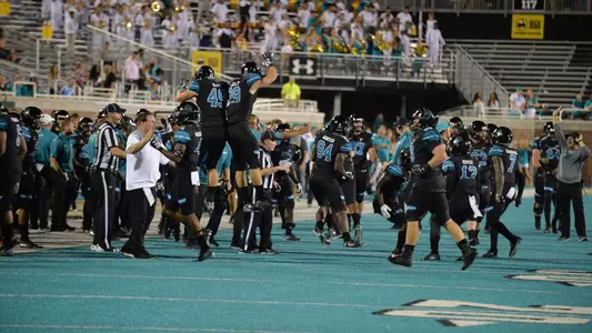 defensive celebration vs. UAB 2018