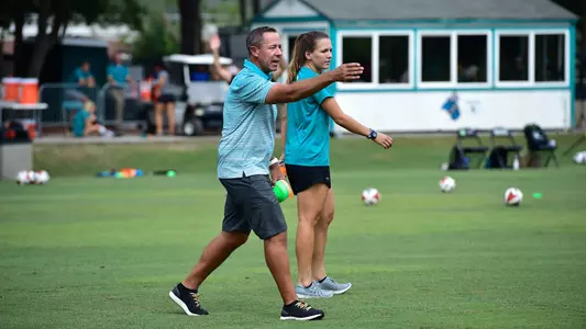Coach Hogan