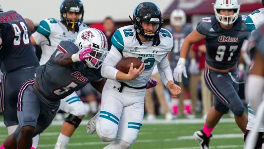 Bryce_Carpenter_at_UMass_10_20_18_action_3_Foley.jpg