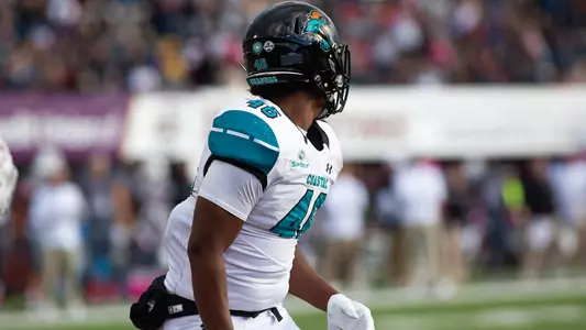 Isaiah_Likely_at_UMass_10_20_18_action_1_Foley.jpg