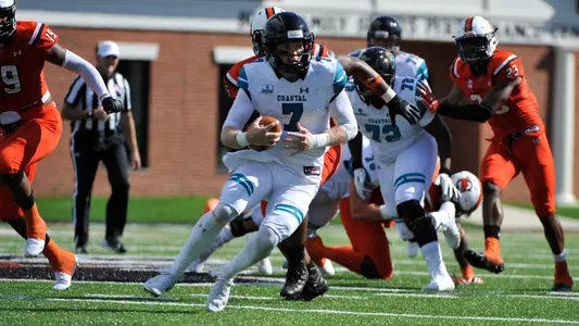 Kilton_Anderson_at_Campbell_9_22_18_action_3.jpg