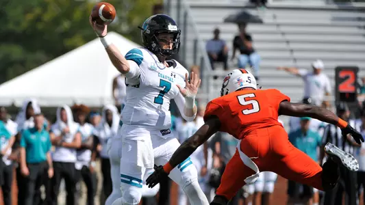 Kilton_Anderson_at_Campbell_9_22_18_action_6.jpg