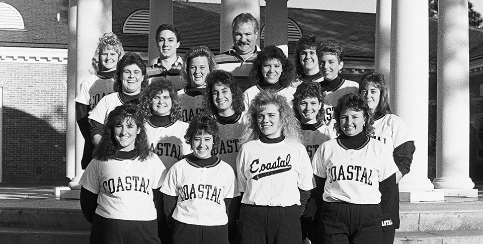1990 Coastal Softball Team