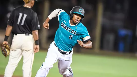 Cameron Pearcey rounding second (2018)