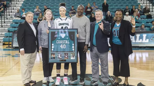 WBB 2019 Senior Day