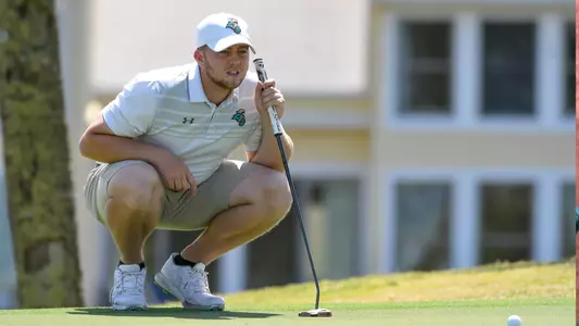 Zack Taylor on the green at The Hayt (2019)
