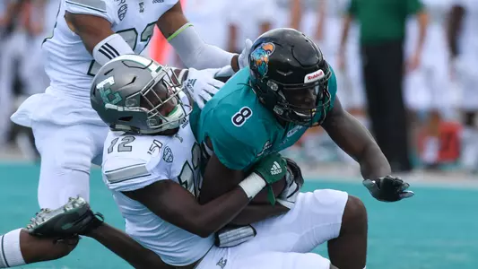 Larry_Collins_Jr_vs_EMU_1_8_31_19_CCU_photo