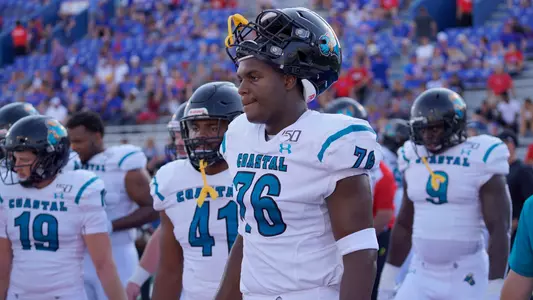 Kameren_Stewart_at_Kansas_1_9_7_19_CCU_Media