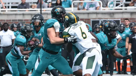 Michael_McFarlane_vs_Norfolk_State_1_McCool