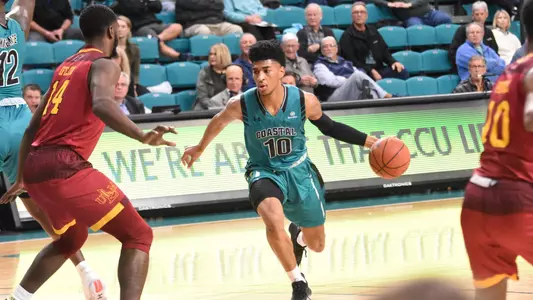 Tyrell Gumbs-Frater