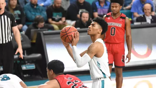 Tyrell Gumbs-Frater