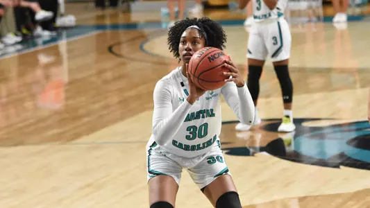 Naheria at the free-throw line