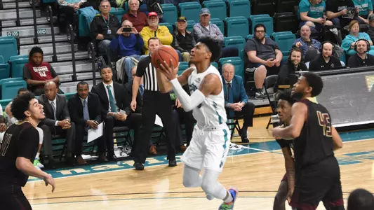 Tyrell Gumbs-Frater
