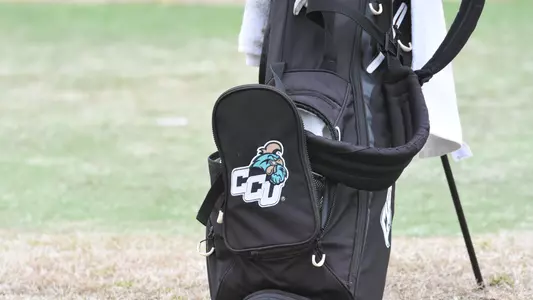 Golf_bag_at_General_Hackler_Championship_1