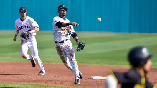 Eric_Brown_vs_Kennesaw_State_2_CCU_Photography