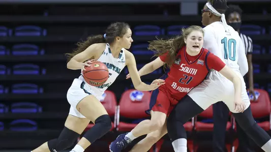 Deaja Richardson at South Alabama Game 02 2020-21
