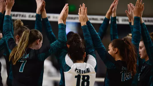 Team Huddle pre-match versus App State (11-14-21)
