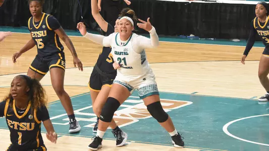 Aja calling for the ball