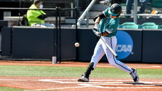 Parker_Chavers_vs_UConn_1_3_8_21_CCU_photo.png