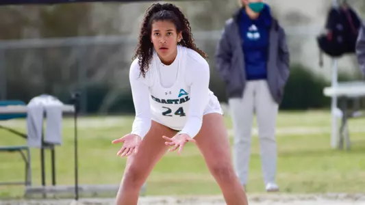 Elena_Sanchez_vs_UNCW_action_3.png