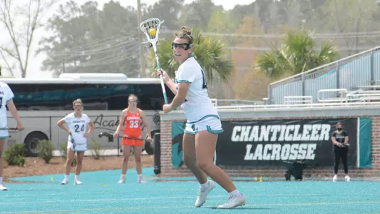 Kayla Downey vs Campbell