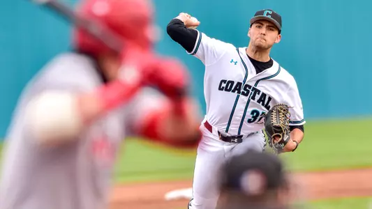 Nick_Parker_vs_Miami_Ohio_action_7_3_6_2021_.png