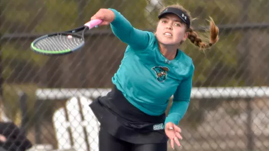 Isabella_Weatherford_vs_UNCW_3_2021_CCU_photography.png