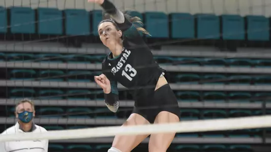 Anett Nemeth Attack vs. Troy 2020