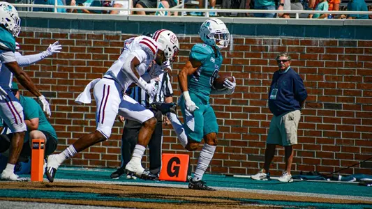 Tyson Mobley TD run vs. UMass (9-25-21)