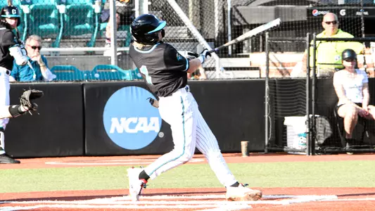 Dale Thomas - Home Run 1 vs. Rutgers (2-25-2022)