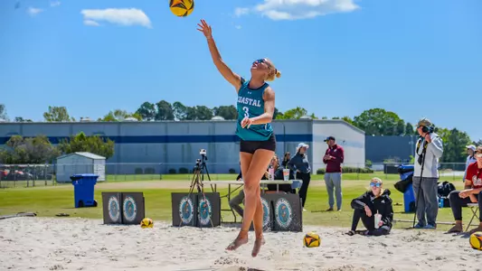 Carli_Gaither_vs_South_Carolina_3_Keoina_Houser