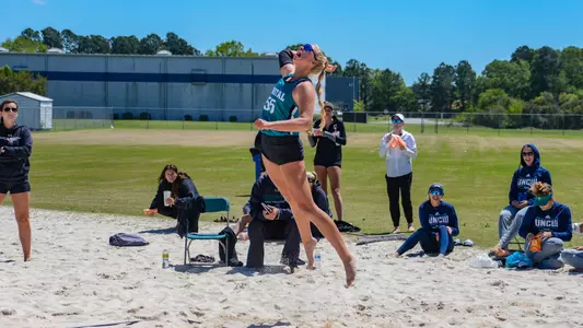 Madie_Lichty_vs_South_Carolina_5_Keiona_Houser
