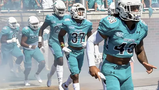 DeAngelo_Huskey_vs_UMass_1__2021_CCU_Photography